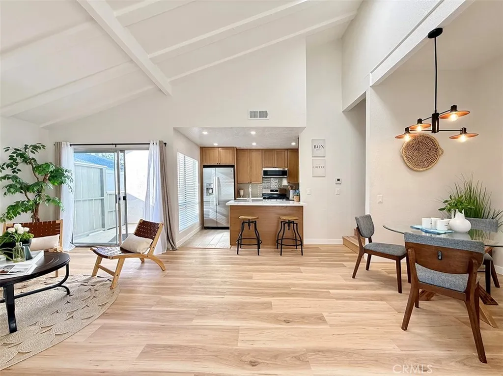 Additional image 5 of 2720 W Segerstrom Ave Unit D, Santa Ana, CA 92704