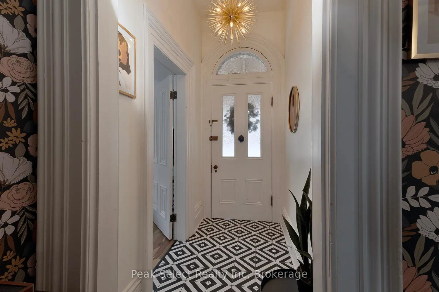 Additional image 3 of 363 Queen Street