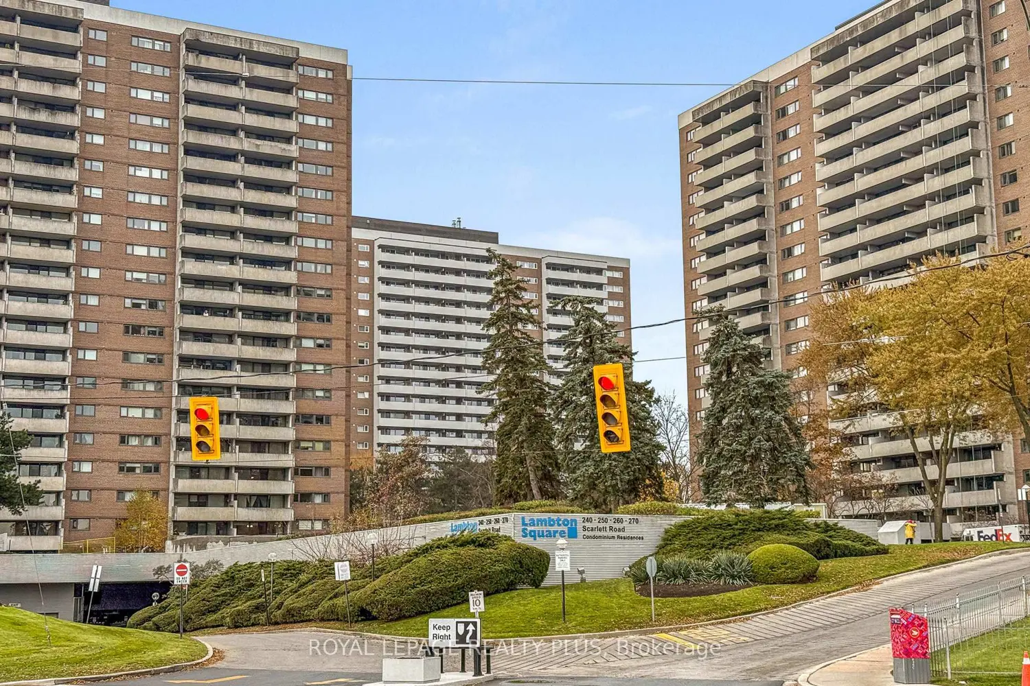 260 Scarlett Road 1206