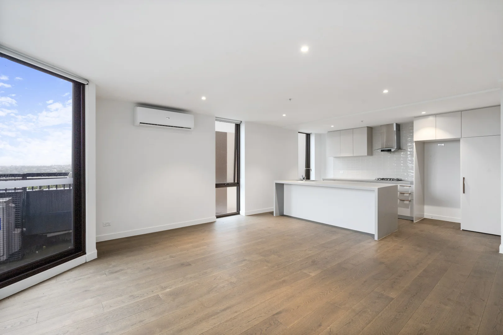 Additional image 2 of 701/19-21 Poplar Street, Box Hill VIC 3128