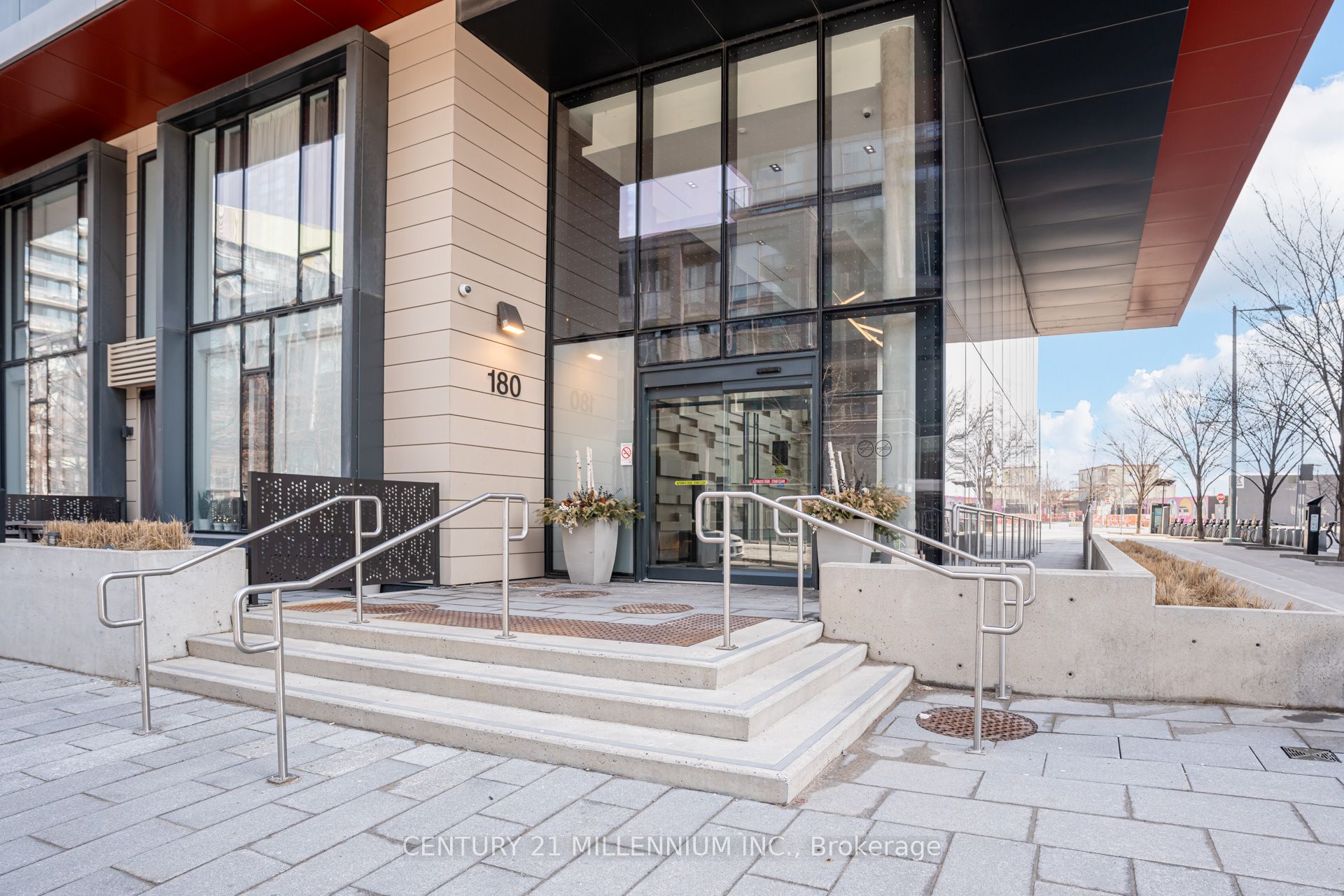 Additional image 3 of S608-180 Mill Street, Toronto, ON, M5A 0V7