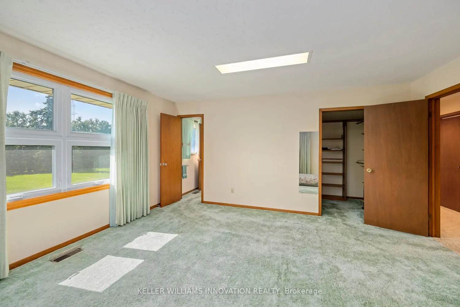 Additional image 14 of 6828 Third Line Road