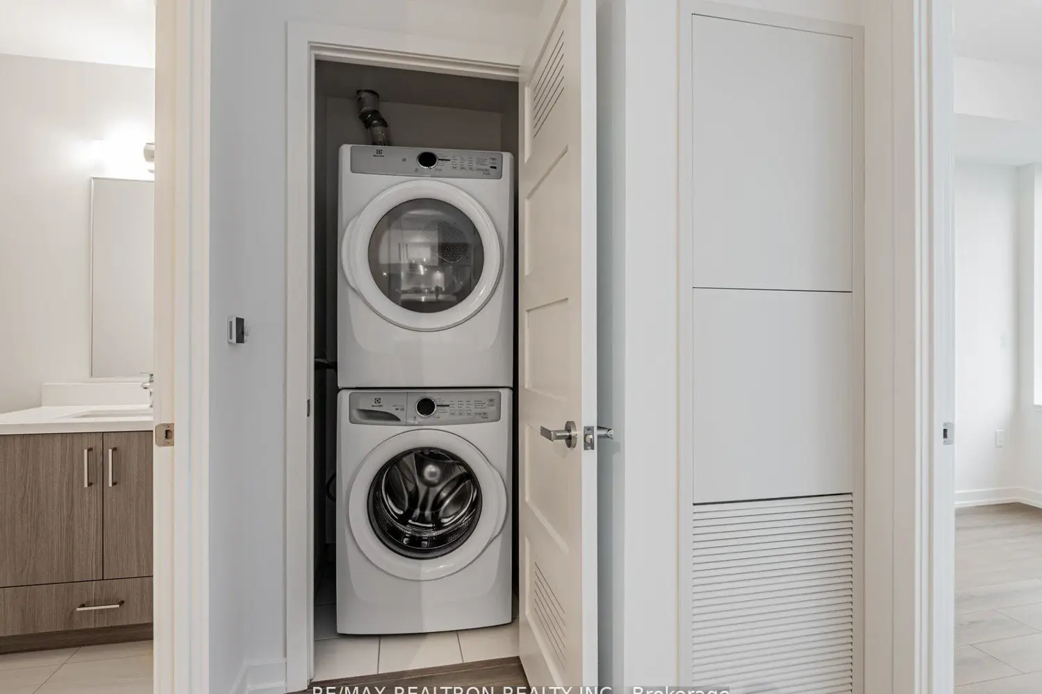 Additional image 6 of 333 Sunseeker Avenue 236