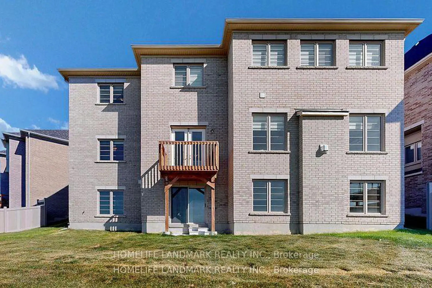 Additional image 19 of 16 Slater Court
