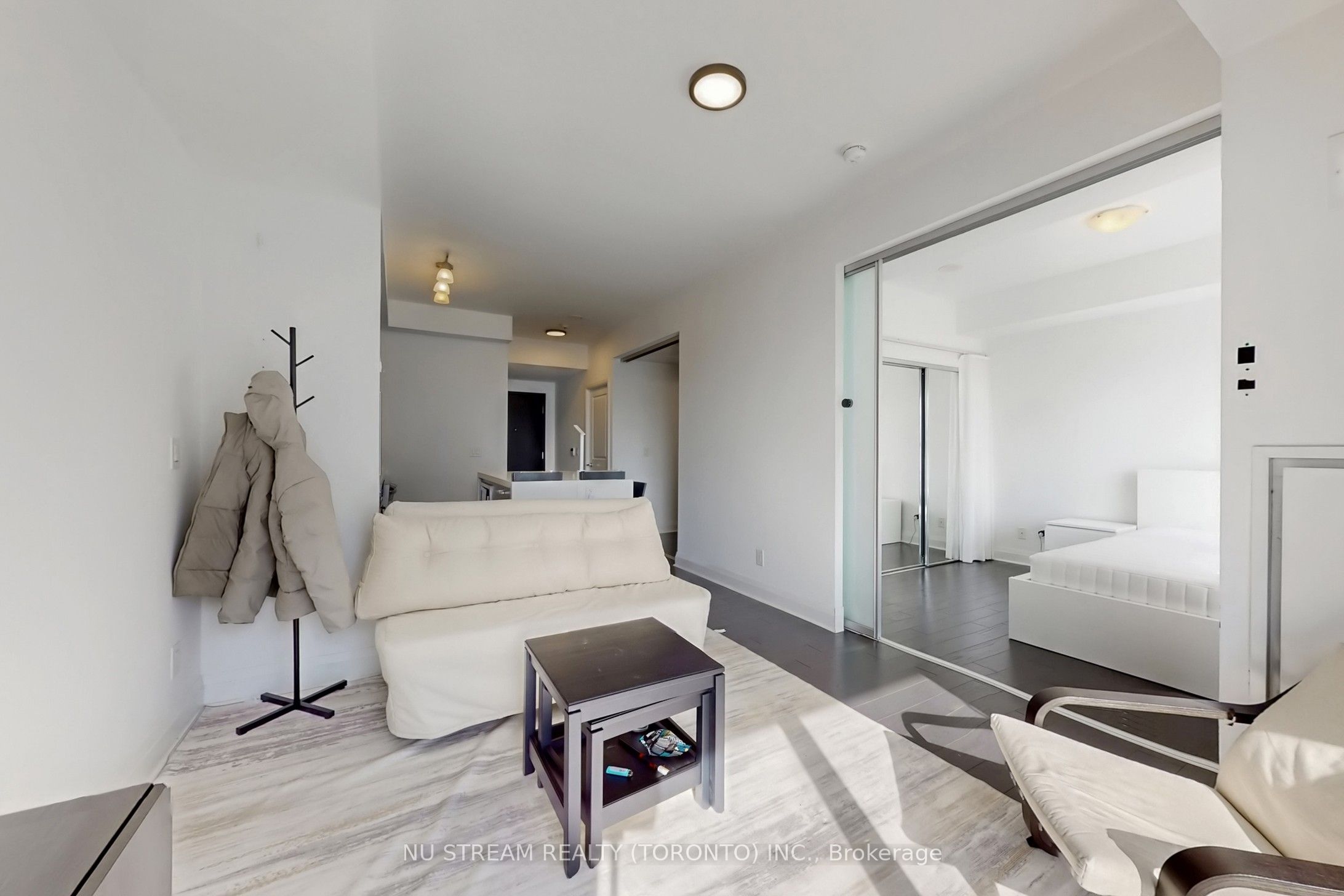 Additional image 6 of 1403-1080 Bay Street, Toronto, ON, M5S 0A5
