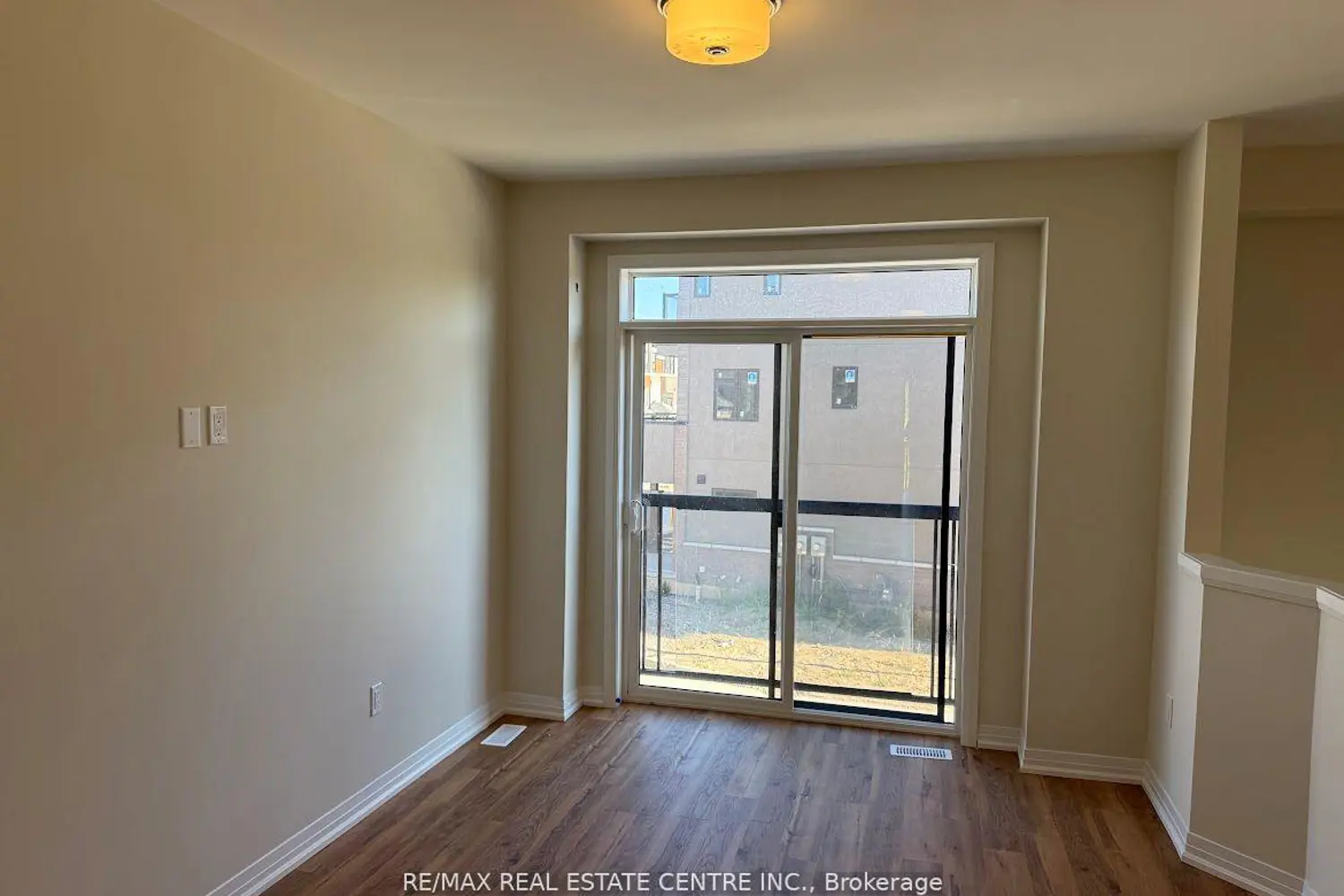 Additional image 3 of 660 Colborne Street 41