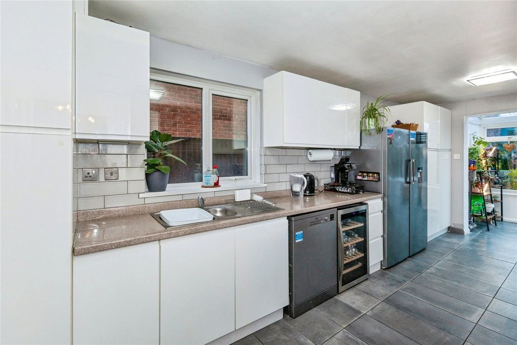 Additional image 5 of 4 bed semi-detached house for saleCox Green Lane, Maidenhead, Berkshire SL6