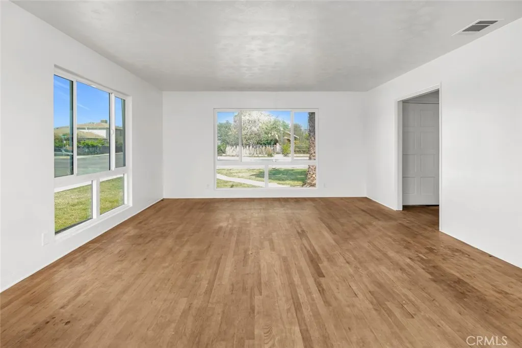 Additional image 48 of 1101 Eureka St, Bakersfield, CA 93305