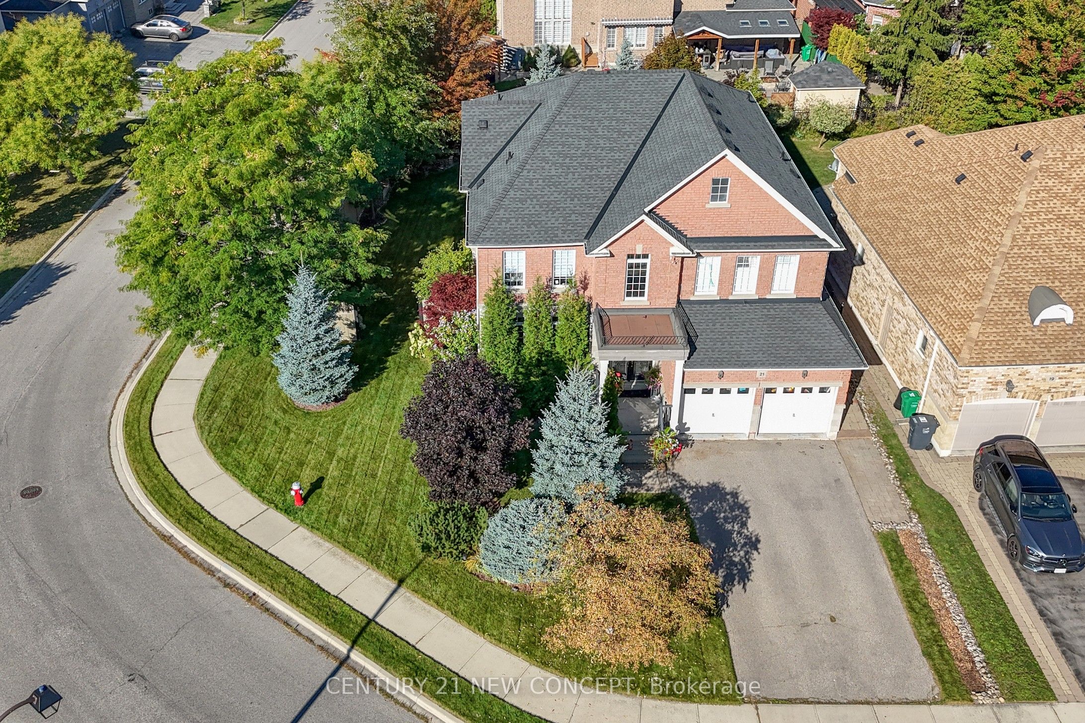 21 Adriatic Crescent, Brampton, ON, L6P 1Y9