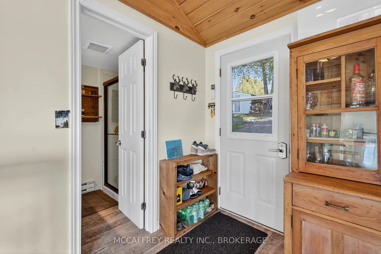 19 Cherry Lane photo 3