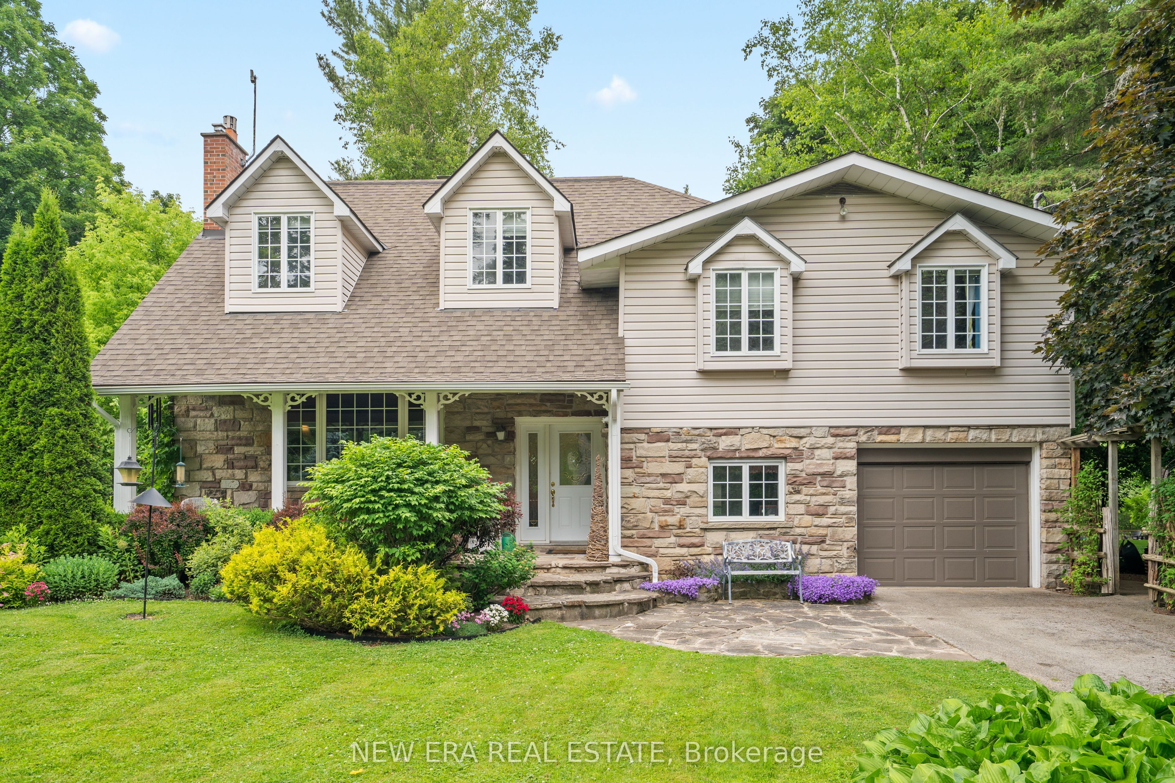 49 Credit Road, Caledon, ON, L7C 3J3