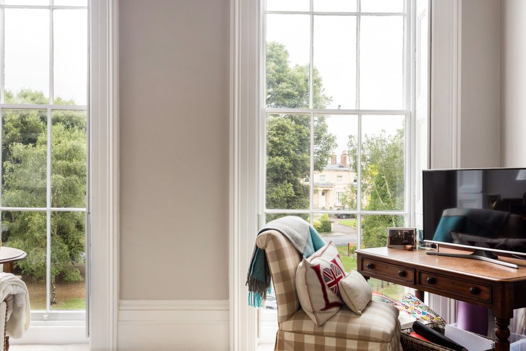 Additional image 6 of 1 bed flat for saleLansdown Crescent, Cheltenham GL50