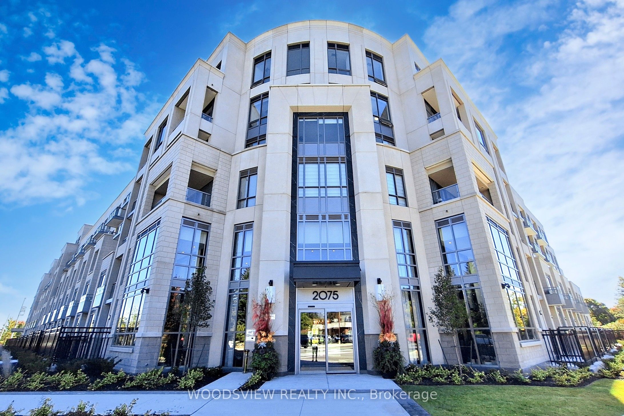 Additional image 3 of 533-2075 King Road, King, ON, L7B 0R6