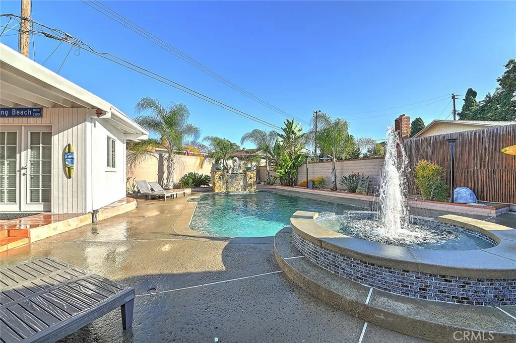 Additional image 43 of 8297 E Carburton St, Long Beach, CA 90808