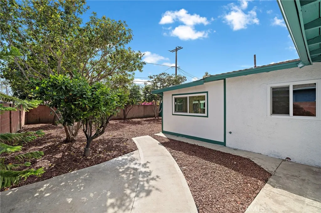Additional image 65 of 1410 W Camden Place, Santa Ana, CA 92704