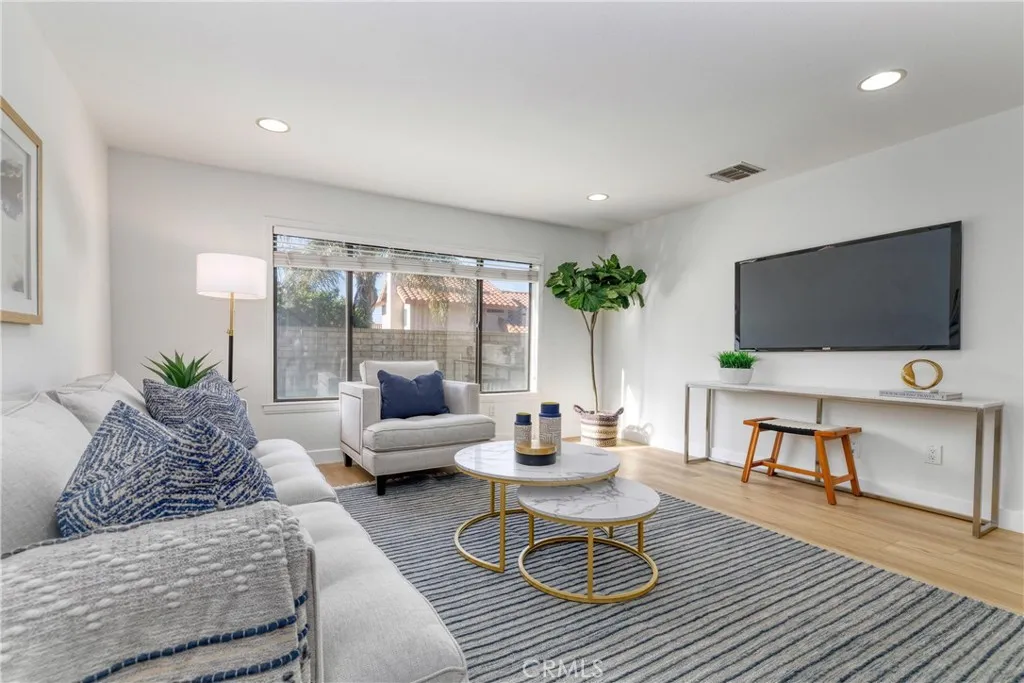 Additional image 3 of 21602 Bedford Way, Saugus, CA 91355