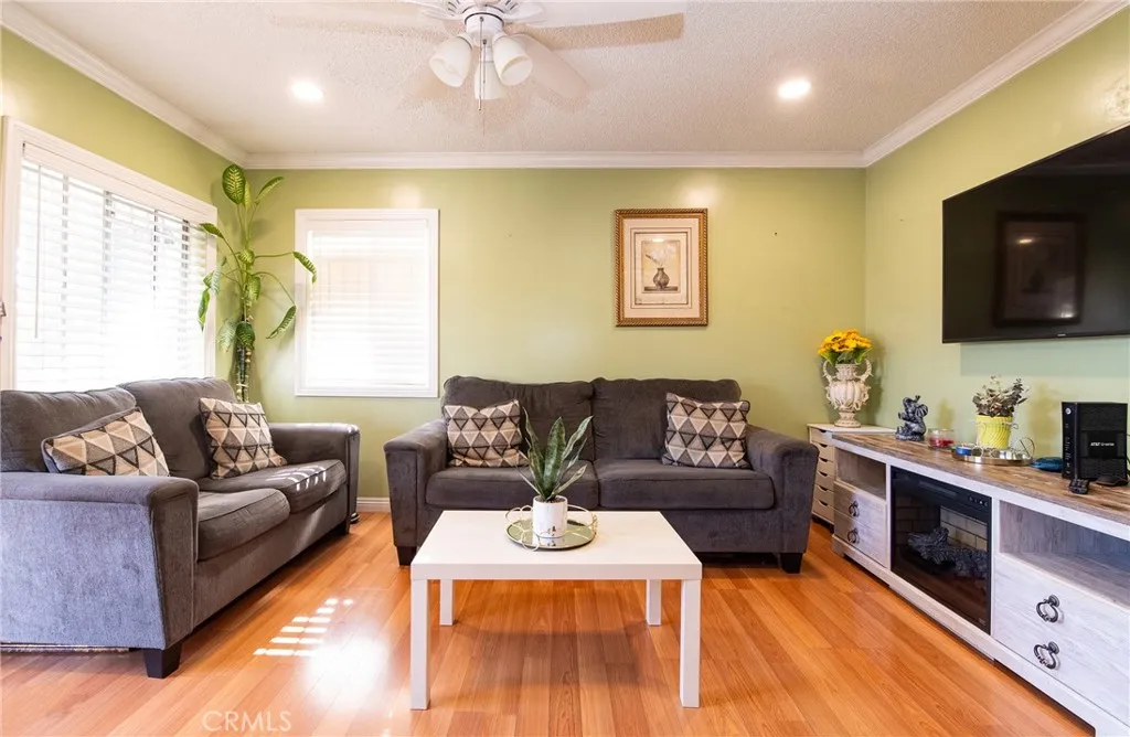 Additional image 43 of 2121 E Shauer St, Compton, CA 90222