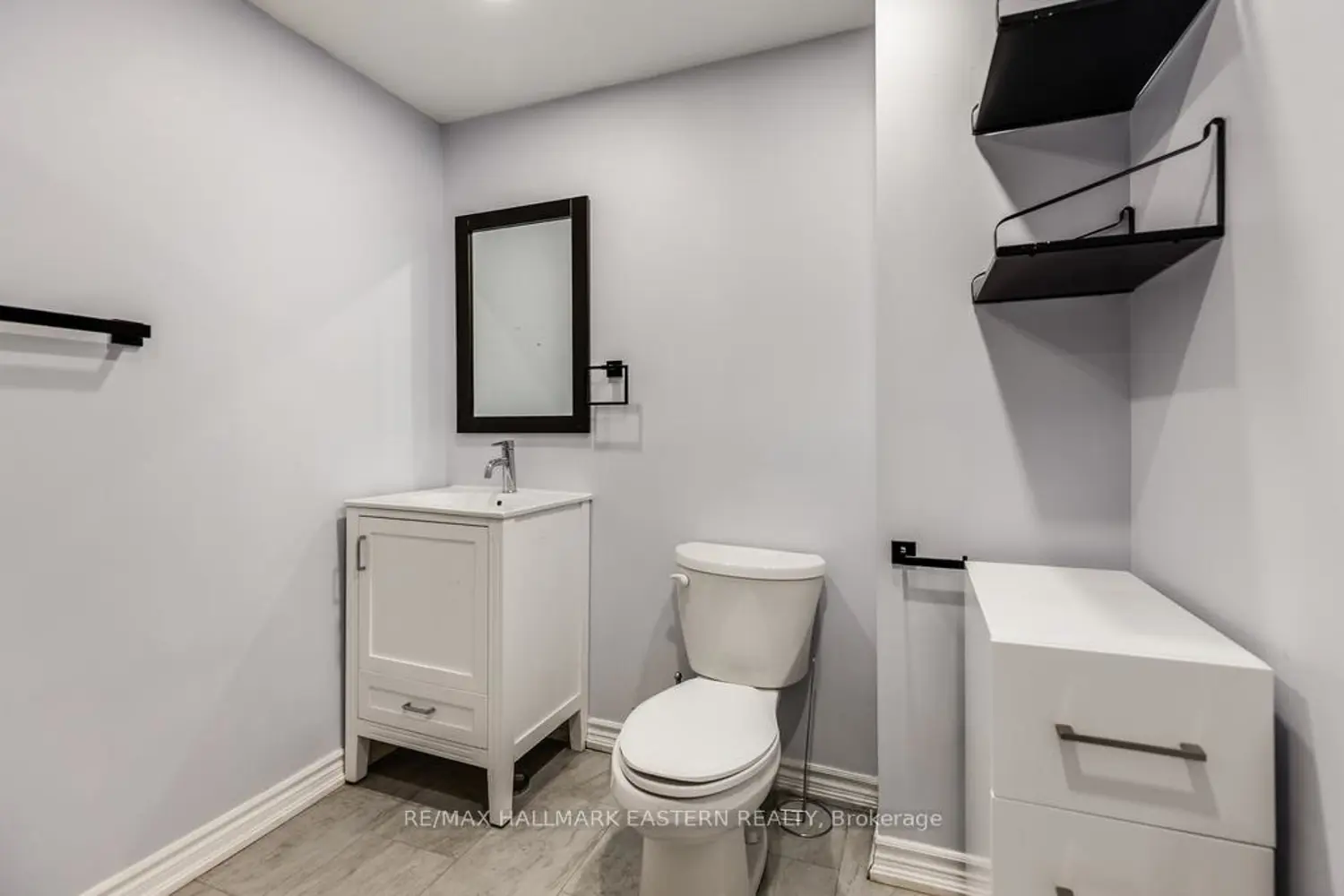 Additional image 11 of 996 Sydenham Road #34