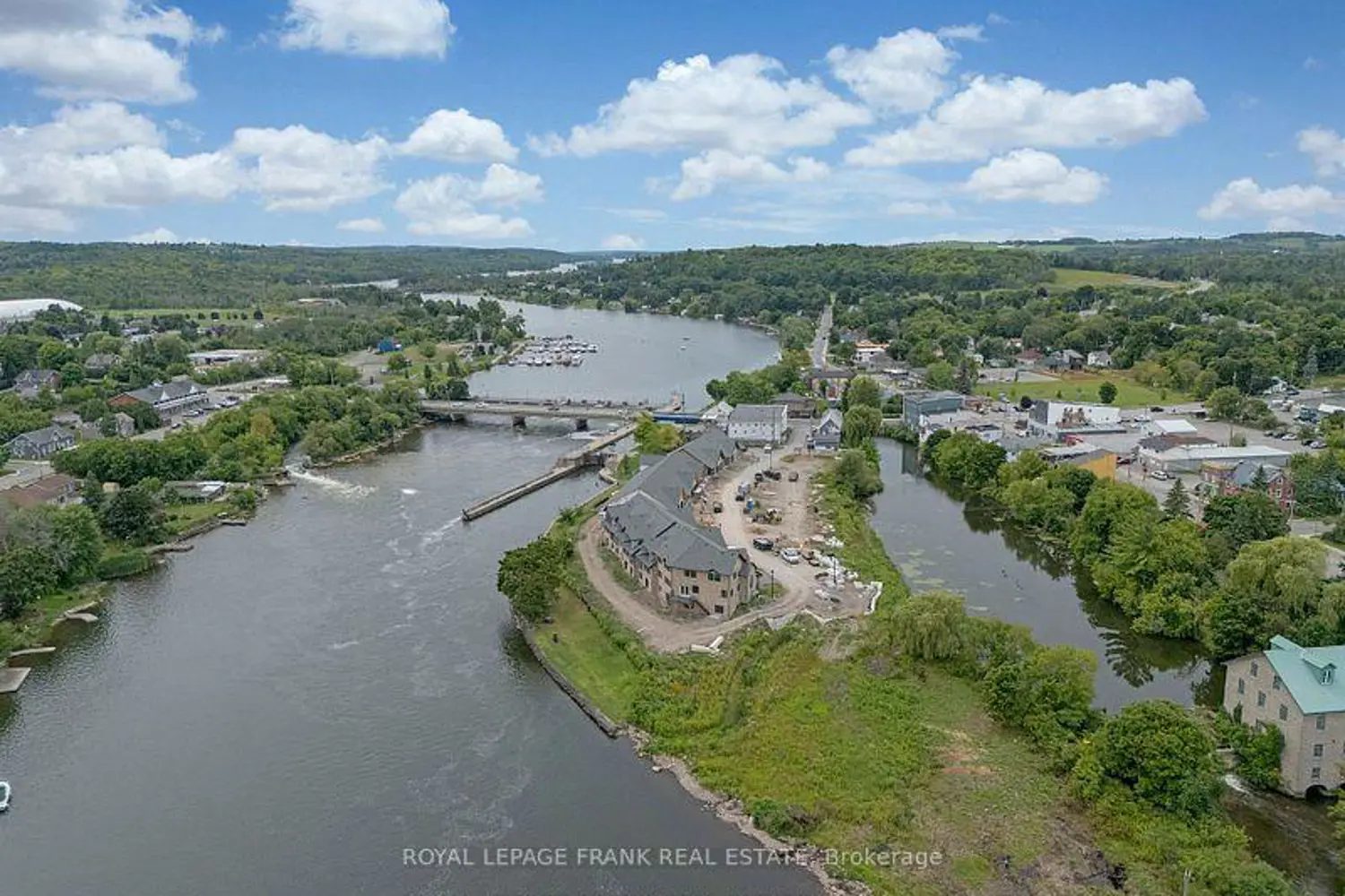 Additional image 10 of 9 Pond Street