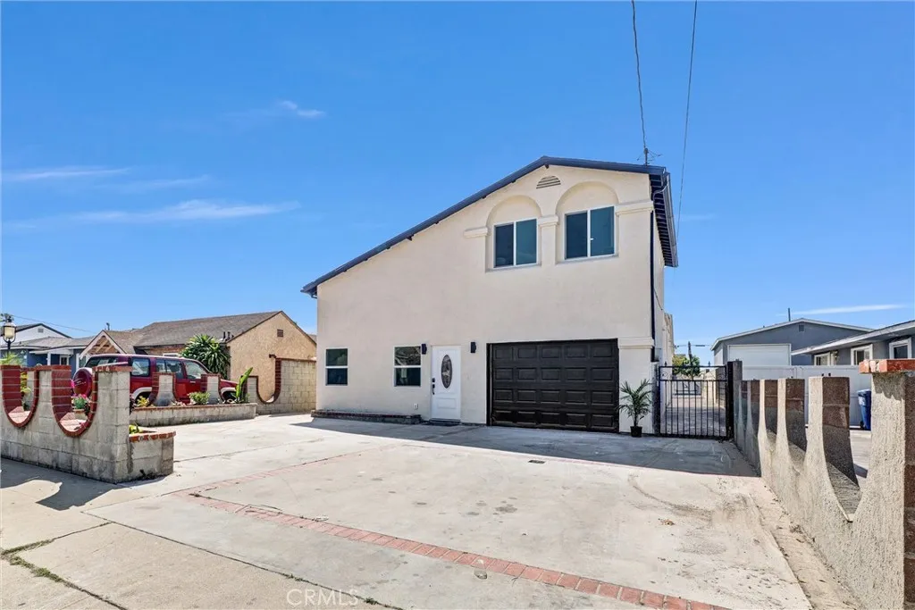 1632 W 221st St, Torrance, CA 90501