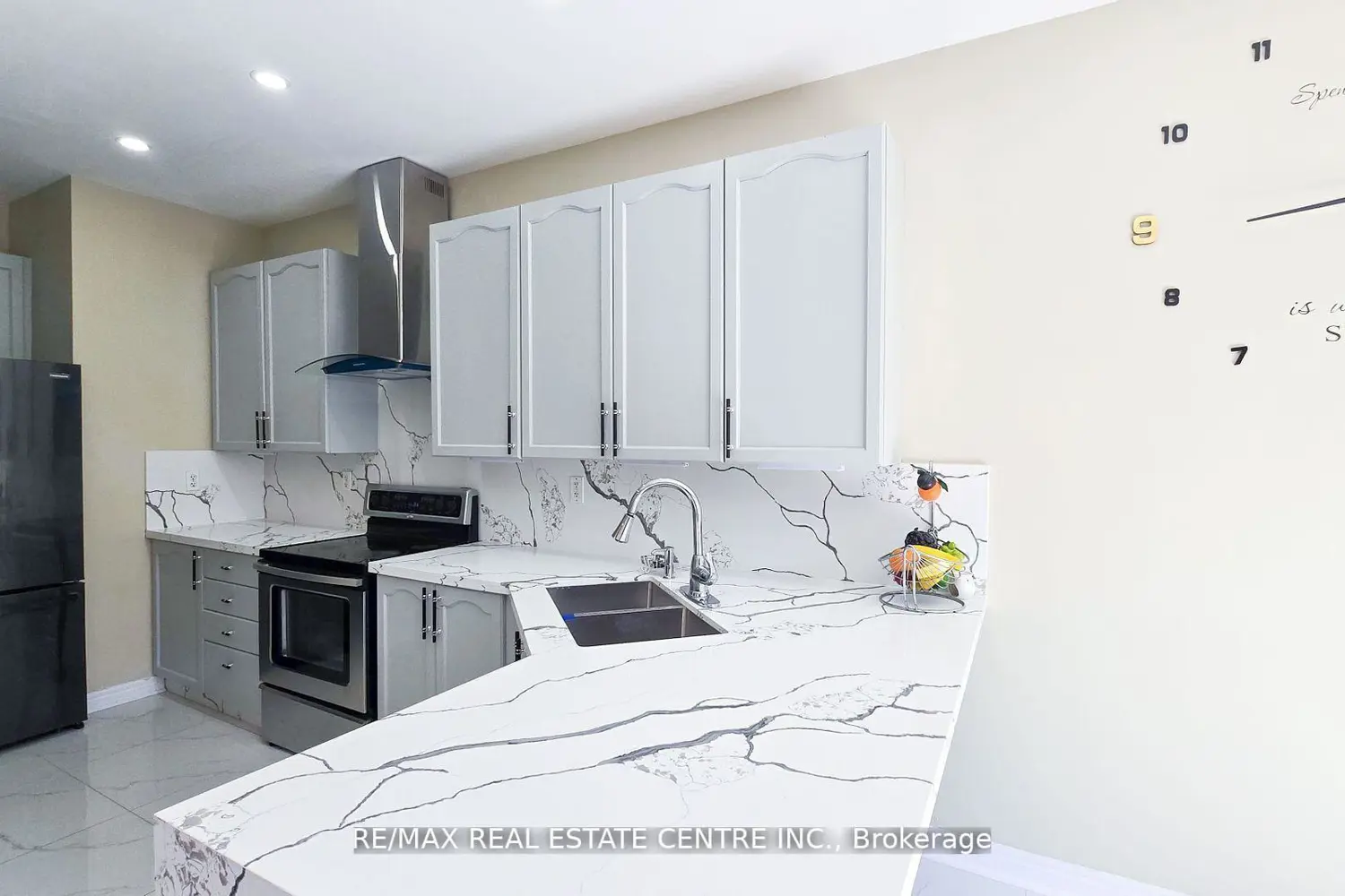 Additional image 6 of 131 Seahorse Avenue