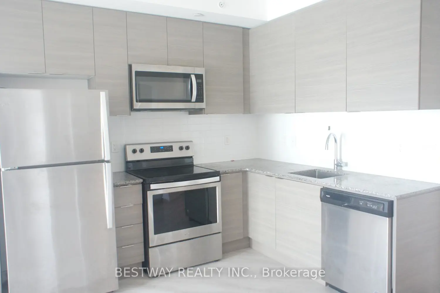 Additional image 9 of 621 Sheppard Avenue 355