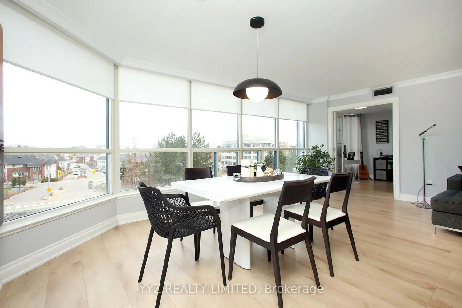 1 Clark Avenue 407 photo 4