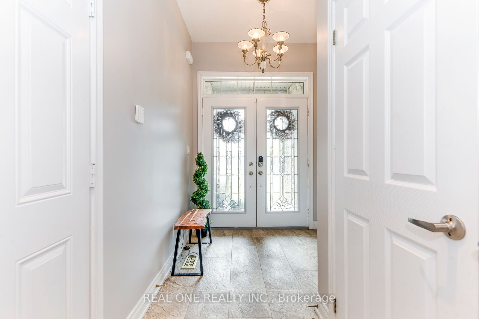 Additional image 4 of 2379 Wasaga Drive, Oakville, ON, L6H 0B7