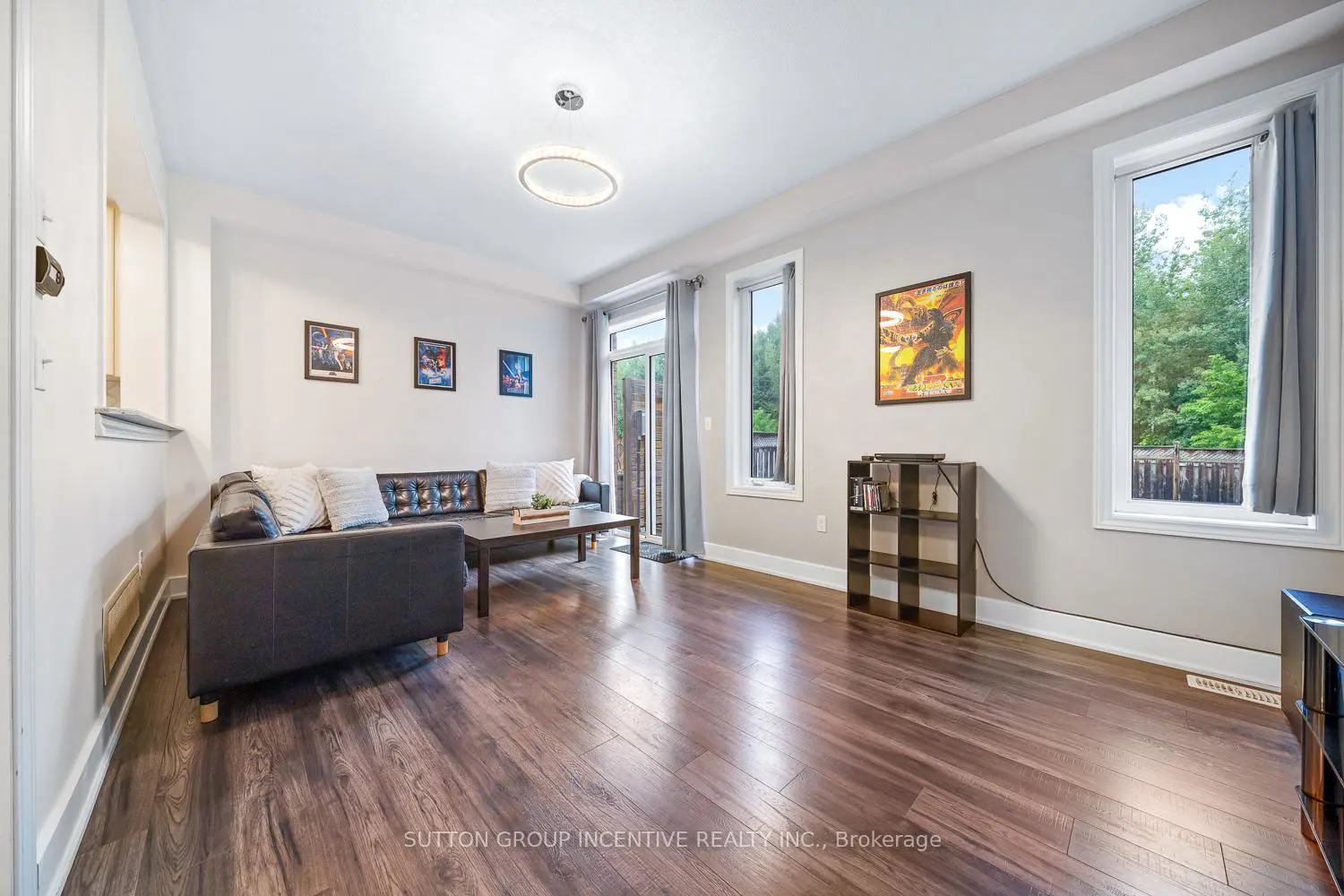 Additional image 8 of 105 Collier Crescent