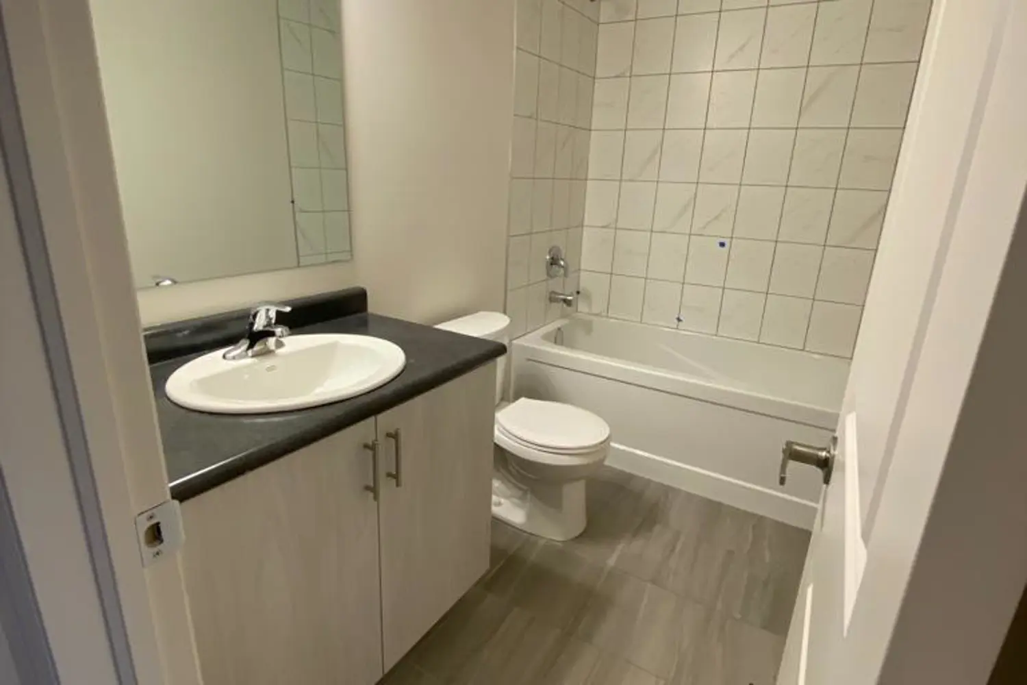 Additional image 2 of 100 Middleton Street