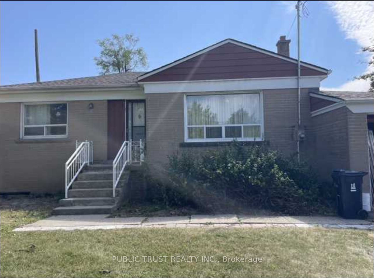 1 Sunbeam Avenue, Toronto, ON, M3H 1W6