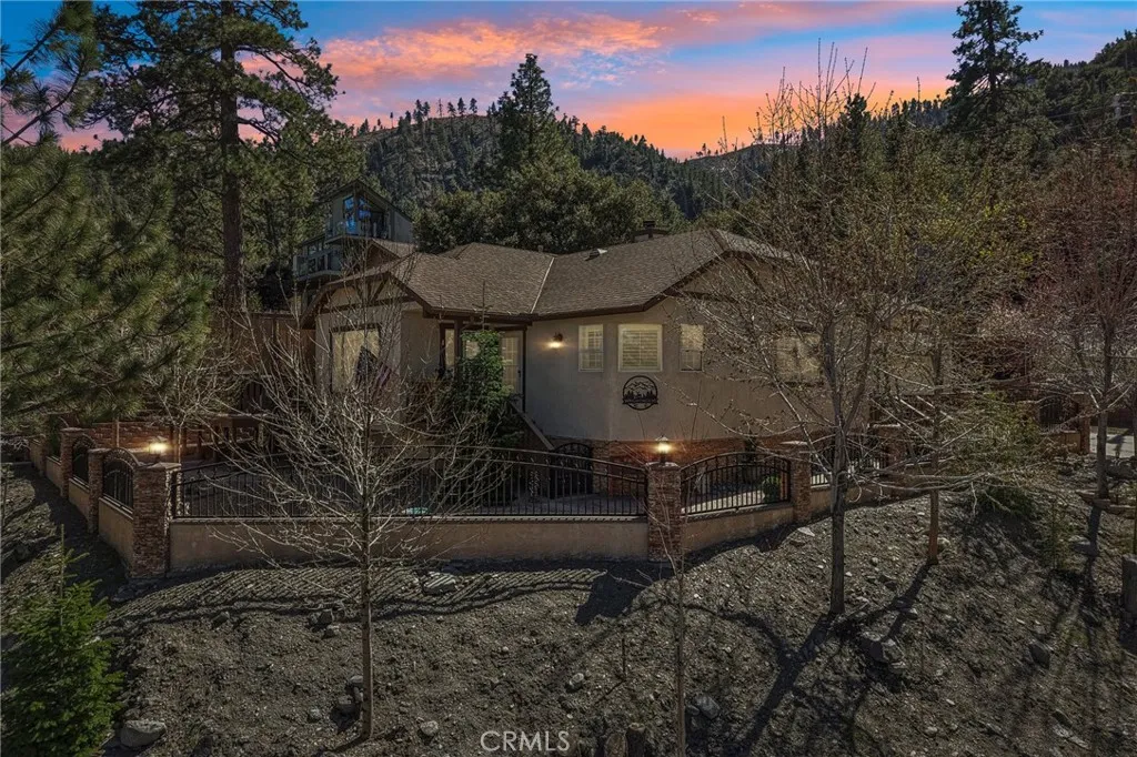 Additional image 2 of 5319 Desert View Dr, Wrightwood, CA 92397