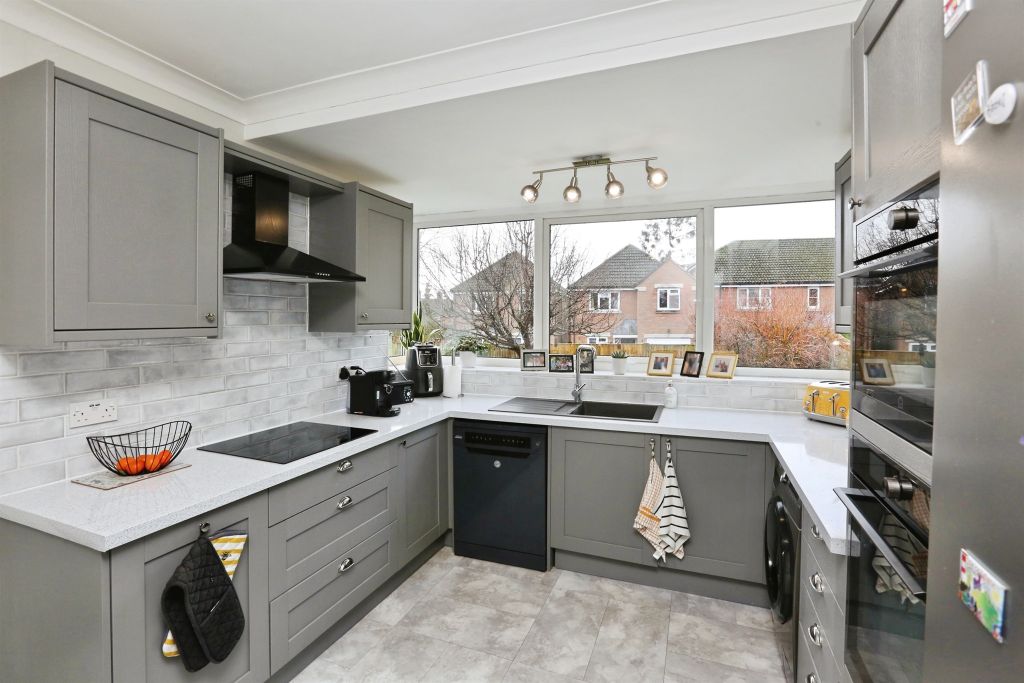 Additional image 7 of 3 bed detached bungalow for saleLower Northam Road, Hedge End, Southampton SO30