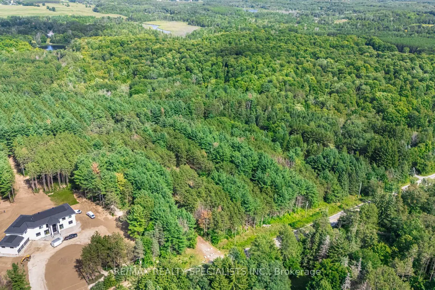 Additional image 2 of 18711 The Gore Road