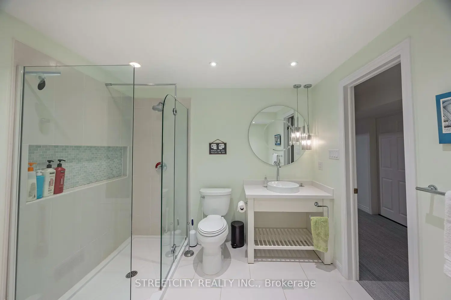 Additional image 12 of 46 Foxborough Grove