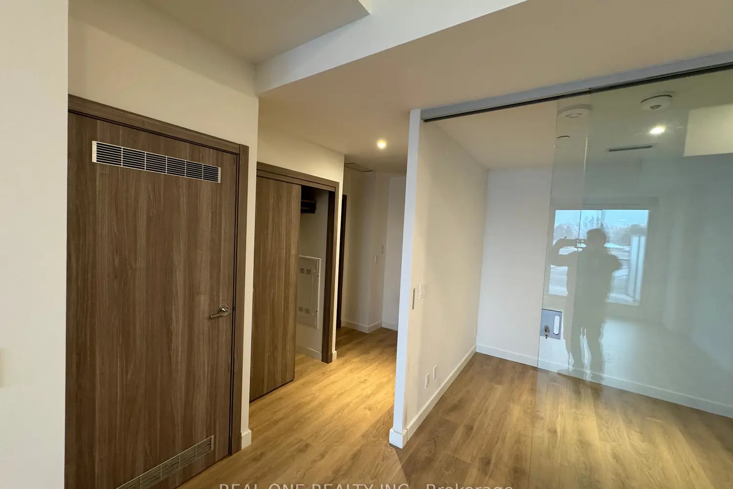 Additional image 14 of 25 25 Mcmahon Drive 503