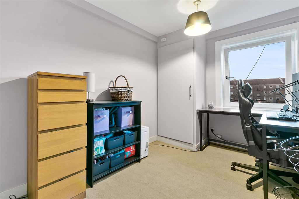 Additional image 12 of 2 bed flat for saleCastlegreen Street, Dumbarton G82