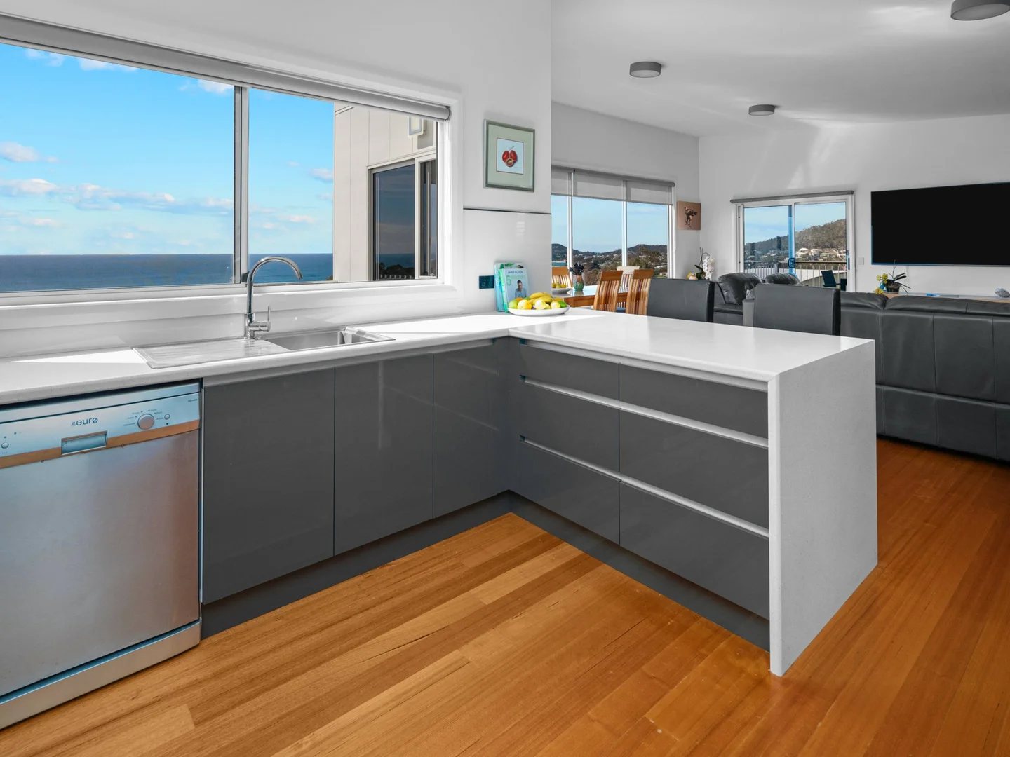 Additional image 4 of 152 Tasman Highway, Bicheno TAS 7215