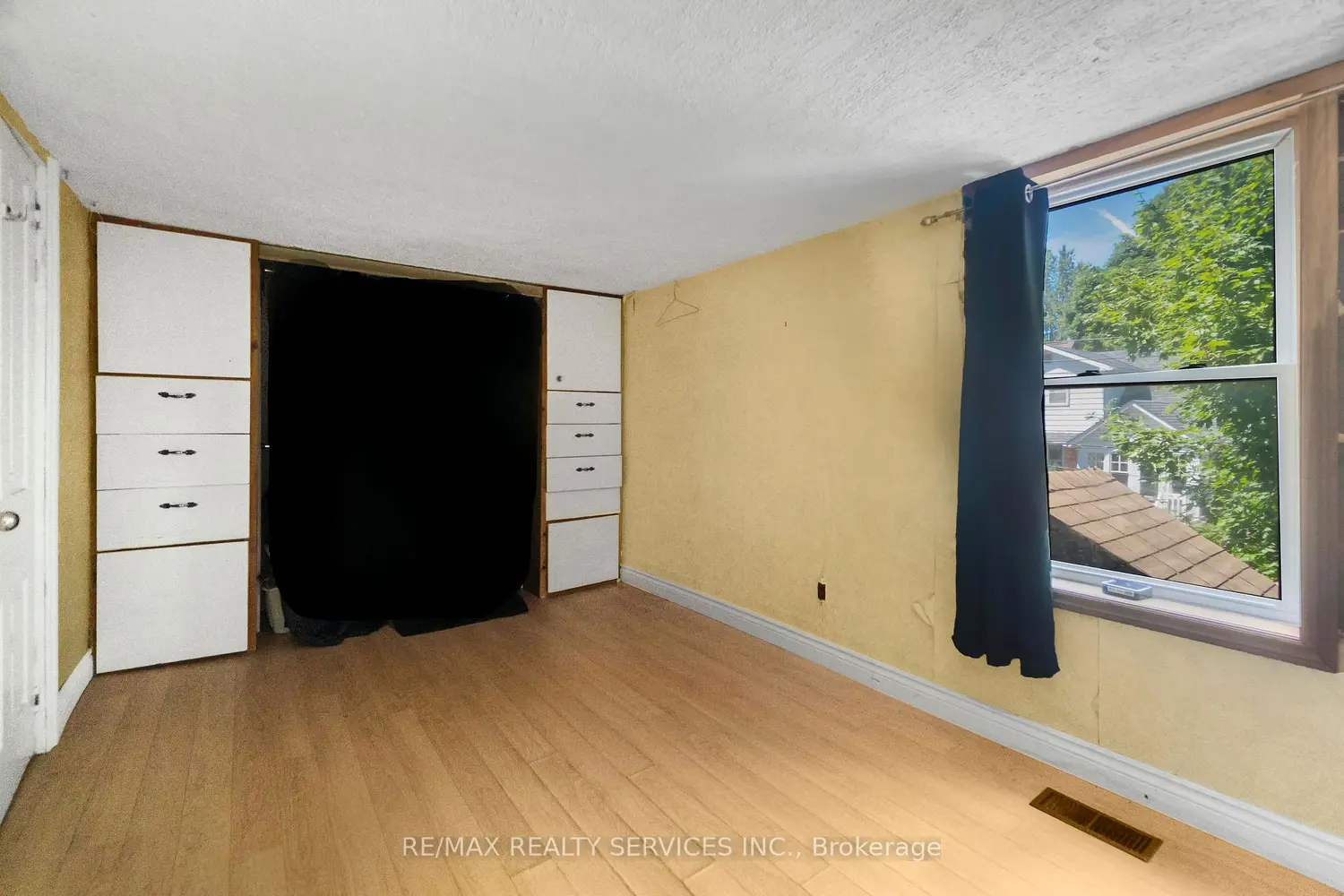 Additional image 8 of 2 Parsons Avenue