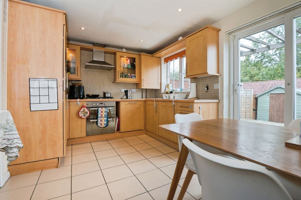 Additional image 6 of 3 bed terraced house for saleMescott Meadows, Hedge End, Southampton SO30