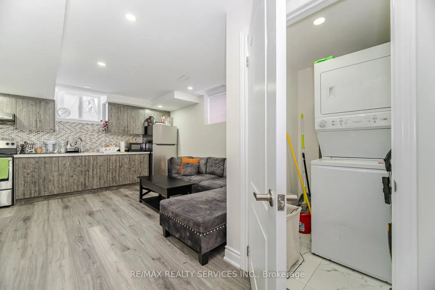 Additional image 17 of 9 Meadowcreek Road