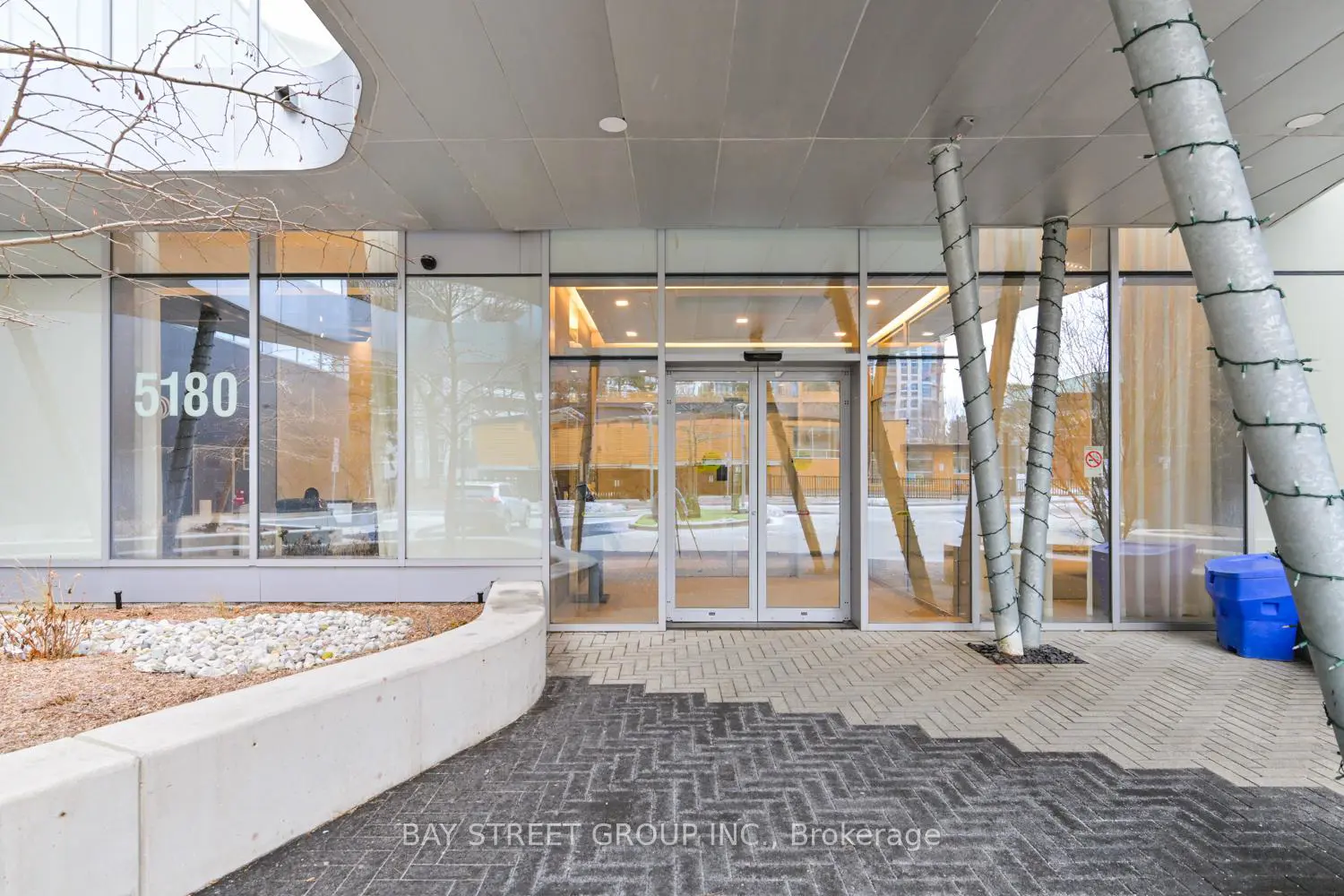 Additional image 2 of 5180 Yonge Street Lph04