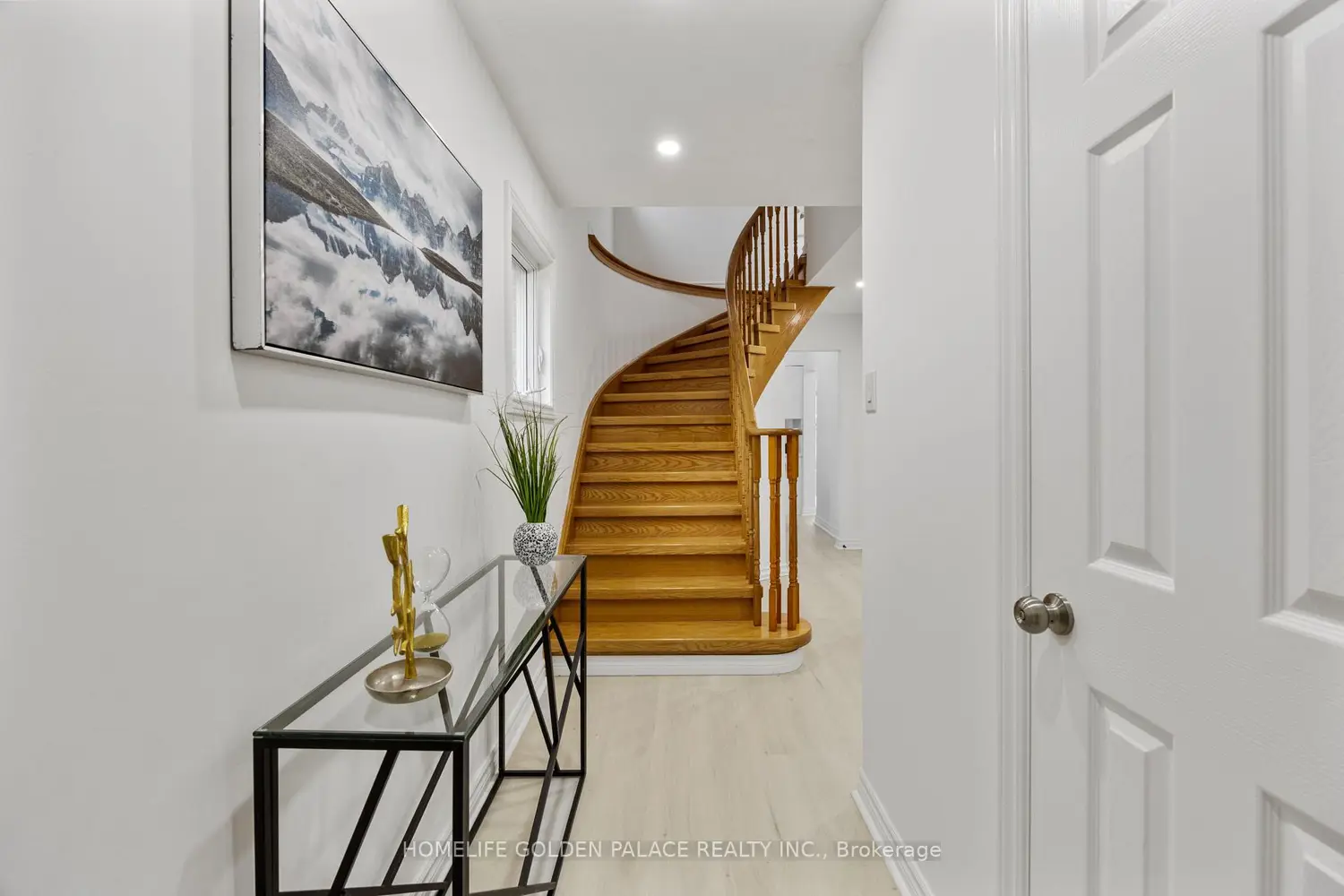 36 Moonlight Lane photo 4