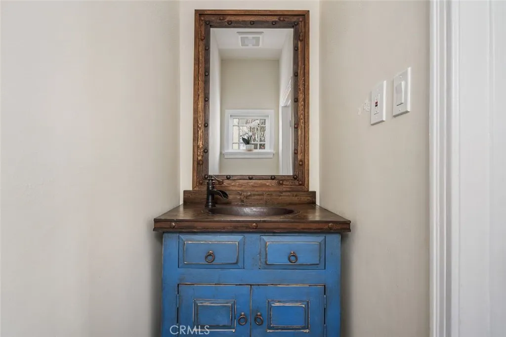 Additional image 23 of 3109 Stanford Ave, Venice, CA 90292