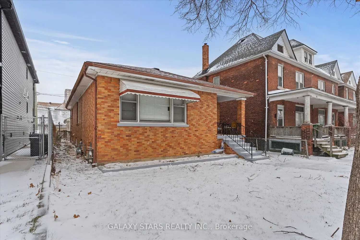 Additional image 3 of 732 Church Street