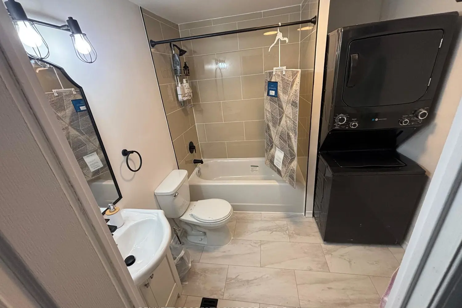 Additional image 14 of 2489 Du Lac Road