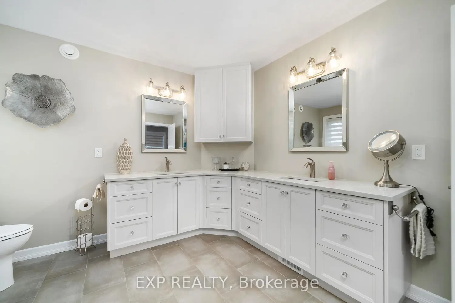 Additional image 9 of 20 Stinson Avenue