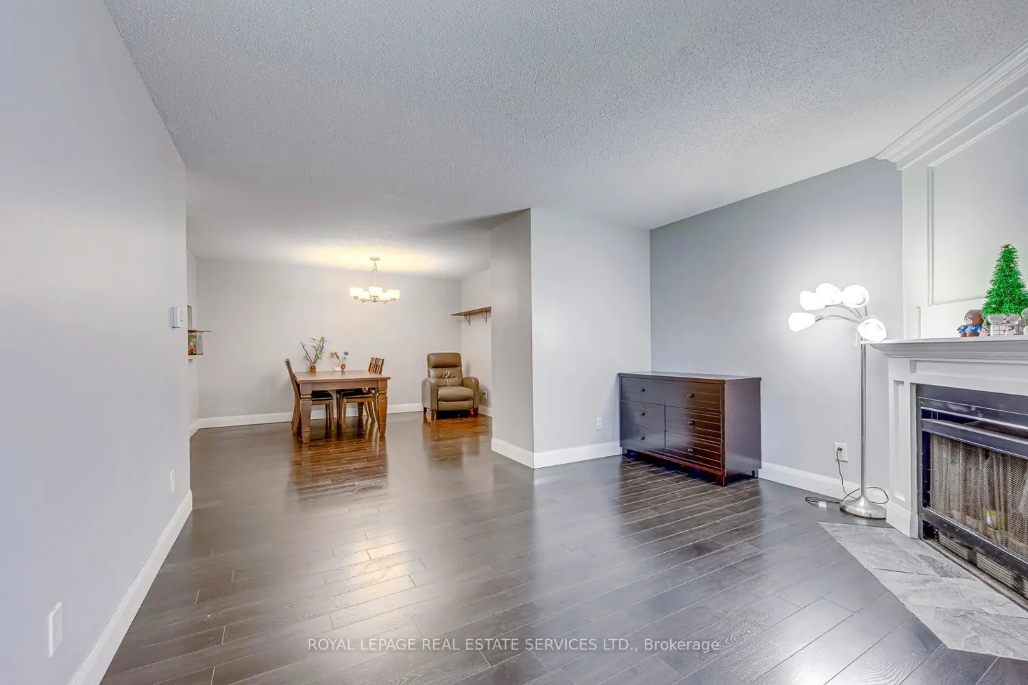 Additional image 8 of 1450 Glen Abbey Gate 911