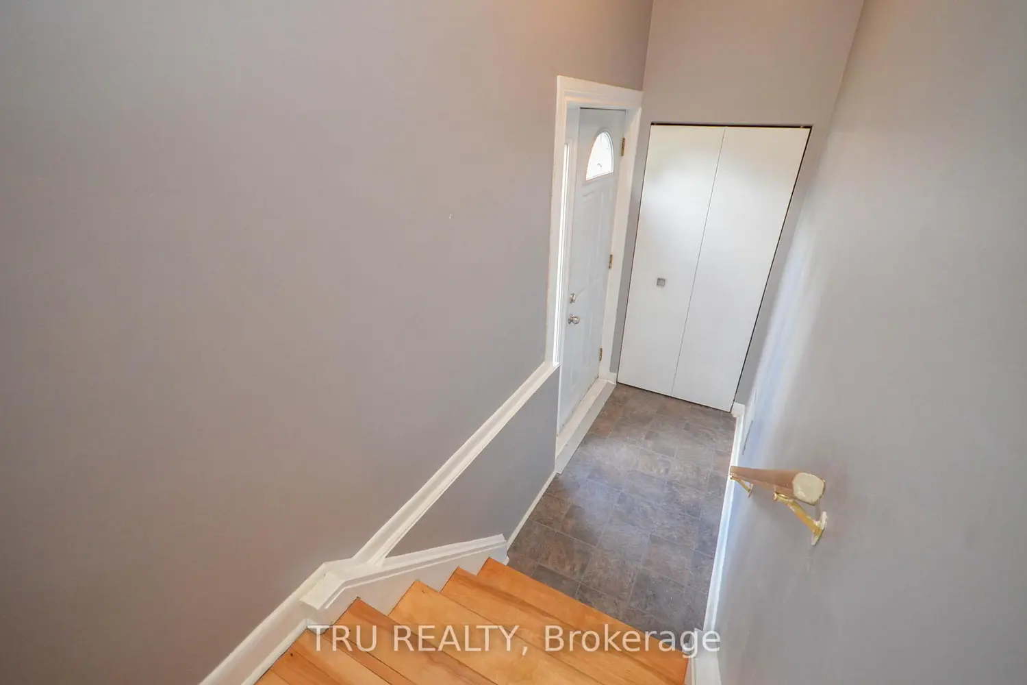 2428-2430 Iris Street photo 4