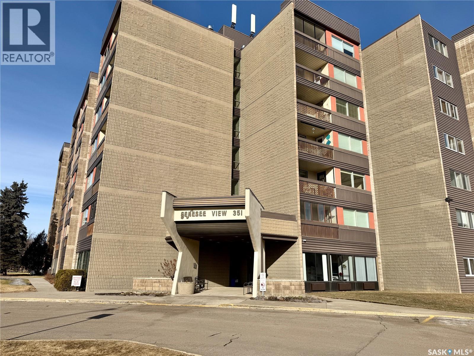 301-351 Saguenay Drive, Saskatoon, SK, S7K5T4